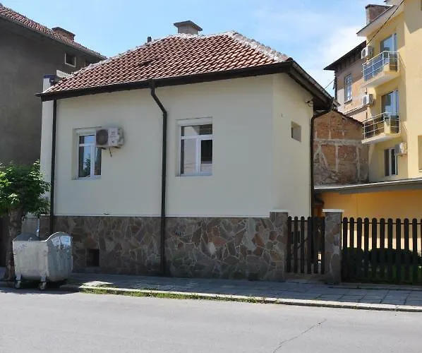 ирис Casa vacanze Kjustendil