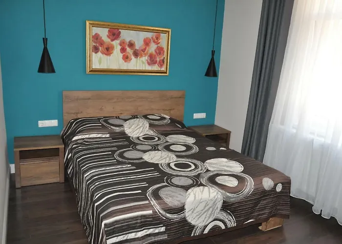 ирис * קיוסטנדיל